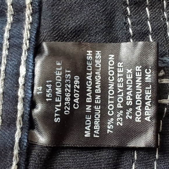 Suko Jean Shorts Embroidered Embellished Size 14 - Picture 9 of 9